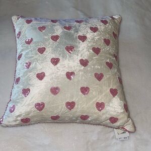 magaschoni Valentine’s Day velvet and sequin pillow. 🩷🩷🩷